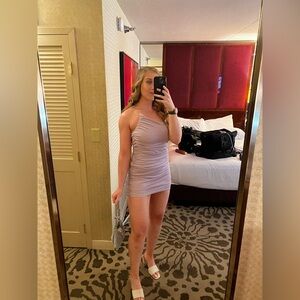 Lucy in the Sky Gina One Shoulder Bodycon Dress (L55644)
Color: purple shimmer